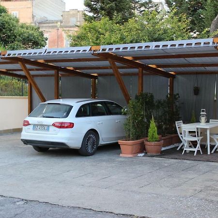 Domus Decclesiis Bed & Breakfast Gravina in Puglia Exterior photo